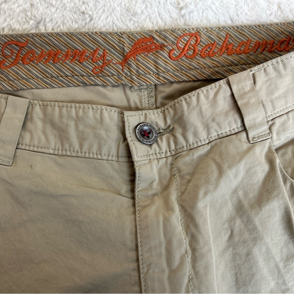 Tommy Bahama Lightweight Chino Pants Mens 34x32 Khaki Flat Front Straight Leg